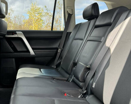 Чорний Тойота Ленд Крузер Прадо, об'ємом двигуна 2.76 л та пробігом 146 тис. км за 49300 $, фото 31 на Automoto.ua