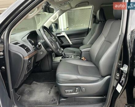 Черный Тойота Ленд Крузер Прадо, объемом двигателя 2.76 л и пробегом 87 тыс. км за 52700 $, фото 35 на Automoto.ua