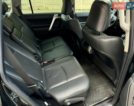 Чорний Тойота Ленд Крузер Прадо, об'ємом двигуна 2.76 л та пробігом 66 тис. км за 57000 $, фото 18 на Automoto.ua