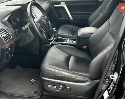 Черный Тойота Ленд Крузер Прадо, объемом двигателя 3.96 л и пробегом 31 тыс. км за 57942 $, фото 11 на Automoto.ua