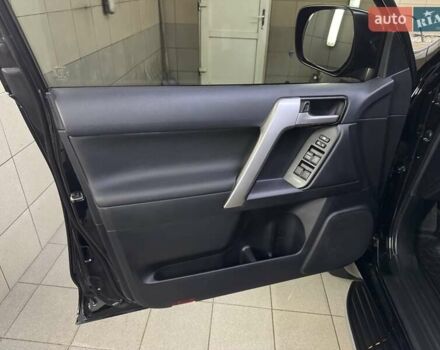 Чорний Тойота Ленд Крузер Прадо, об'ємом двигуна 2.8 л та пробігом 3 тис. км за 60999 $, фото 18 на Automoto.ua