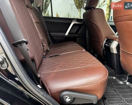 Чорний Тойота Ленд Крузер Прадо, об'ємом двигуна 3.96 л та пробігом 56 тис. км за 49999 $, фото 12 на Automoto.ua