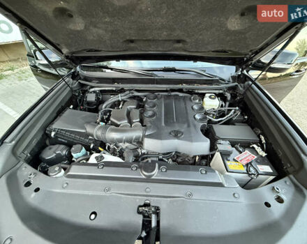 Чорний Тойота Ленд Крузер Прадо, об'ємом двигуна 3.96 л та пробігом 95 тис. км за 54000 $, фото 12 на Automoto.ua