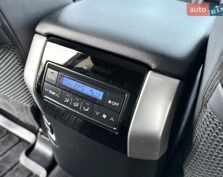 Черный Тойота Ленд Крузер Прадо, объемом двигателя 2.8 л и пробегом 62 тыс. км за 47990 $, фото 30 на Automoto.ua