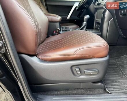 Чорний Тойота Ленд Крузер Прадо, об'ємом двигуна 3.96 л та пробігом 56 тис. км за 49999 $, фото 16 на Automoto.ua