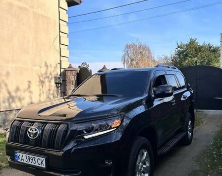 Тойота Ленд Крузер Прадо 2022 в Сарнах на Automoto.ua Черный Тойота Ленд Крузер Прадо, объемом двигателя 2.76 л и пробегом 70 тыс. км за 48600 $, фото 4 на Automoto.ua