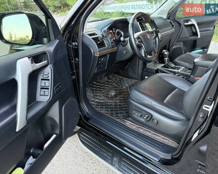 Чорний Тойота Ленд Крузер Прадо, об'ємом двигуна 3.96 л та пробігом 95 тис. км за 54000 $, фото 19 на Automoto.ua