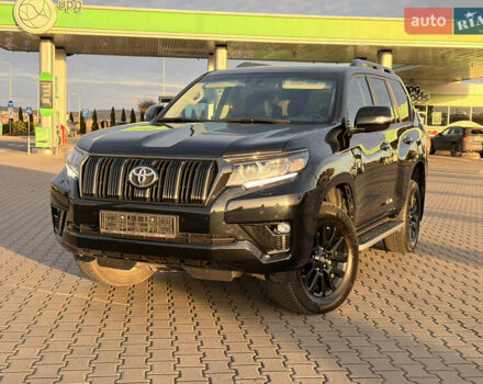 Черный Тойота Ленд Крузер Прадо, объемом двигателя 2.7 л и пробегом 67 тыс. км за 52500 $, фото 2 на Automoto.ua