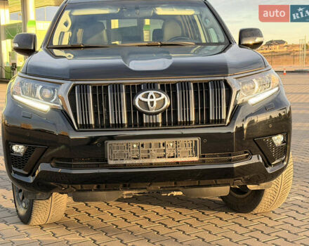 Черный Тойота Ленд Крузер Прадо, объемом двигателя 2.7 л и пробегом 67 тыс. км за 52500 $, фото 4 на Automoto.ua