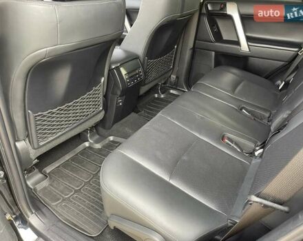 Черный Тойота Ленд Крузер Прадо, объемом двигателя 2.76 л и пробегом 117 тыс. км за 45900 $, фото 27 на Automoto.ua