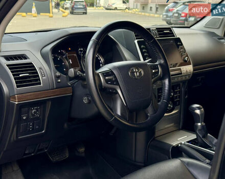 Чорний Тойота Ленд Крузер Прадо, об'ємом двигуна 2.76 л та пробігом 66 тис. км за 57000 $, фото 29 на Automoto.ua