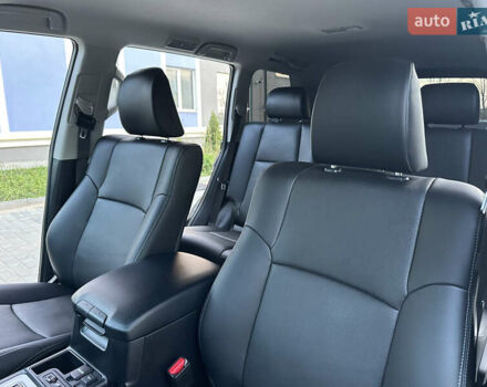 Черный Тойота Ленд Крузер Прадо, объемом двигателя 2.76 л и пробегом 93 тыс. км за 47500 $, фото 88 на Automoto.ua