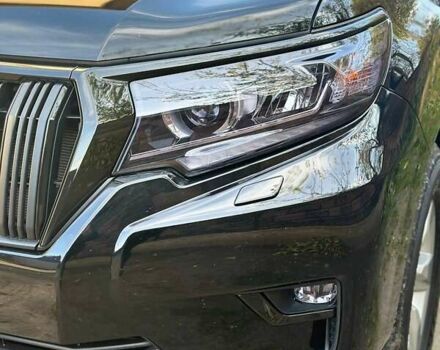 Тойота Ленд Крузер Прадо 2022 в Сарнах на Automoto.ua Черный Тойота Ленд Крузер Прадо, объемом двигателя 2.76 л и пробегом 70 тыс. км за 48600 $, фото 24 на Automoto.ua