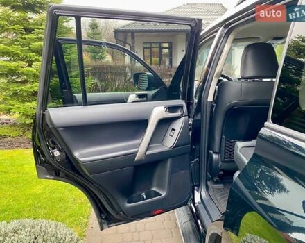 Черный Тойота Ленд Крузер Прадо, объемом двигателя 2.76 л и пробегом 98 тыс. км за 54500 $, фото 10 на Automoto.ua