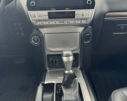 Чорний Тойота Ленд Крузер Прадо, об'ємом двигуна 2.76 л та пробігом 146 тис. км за 49300 $, фото 28 на Automoto.ua