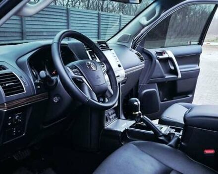 Чорний Тойота Ленд Крузер Прадо, об'ємом двигуна 2.76 л та пробігом 2 тис. км за 70000 $, фото 13 на Automoto.ua