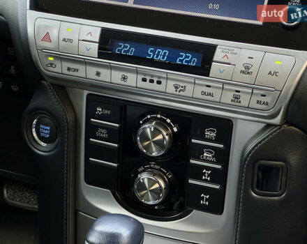 Чорний Тойота Ленд Крузер Прадо, об'ємом двигуна 2.76 л та пробігом 66 тис. км за 57000 $, фото 24 на Automoto.ua