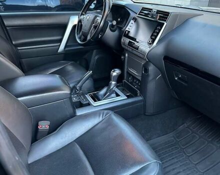 Черный Тойота Ленд Крузер Прадо, объемом двигателя 2.76 л и пробегом 40 тыс. км за 47000 $, фото 3 на Automoto.ua