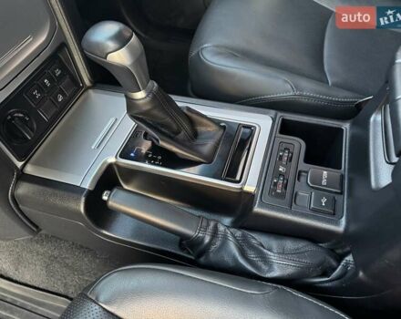 Черный Тойота Ленд Крузер Прадо, объемом двигателя 2.76 л и пробегом 118 тыс. км за 45900 $, фото 48 на Automoto.ua