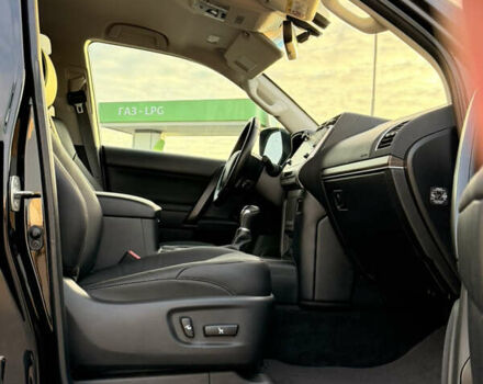 Черный Тойота Ленд Крузер Прадо, объемом двигателя 2.7 л и пробегом 67 тыс. км за 52500 $, фото 16 на Automoto.ua