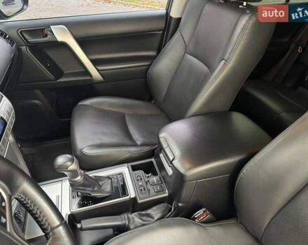 Черный Тойота Ленд Крузер Прадо, объемом двигателя 2.76 л и пробегом 118 тыс. км за 45900 $, фото 30 на Automoto.ua