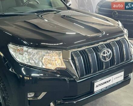 Черный Тойота Ленд Крузер Прадо, объемом двигателя 2.76 л и пробегом 21 тыс. км за 55000 $, фото 5 на Automoto.ua