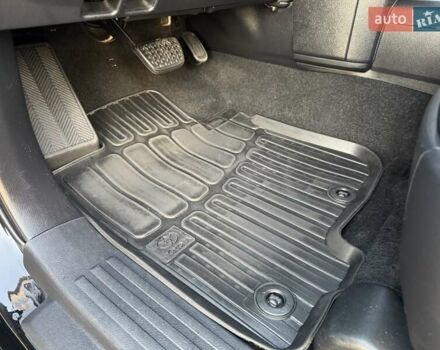 Черный Тойота Ленд Крузер Прадо, объемом двигателя 2.76 л и пробегом 118 тыс. км за 45900 $, фото 50 на Automoto.ua