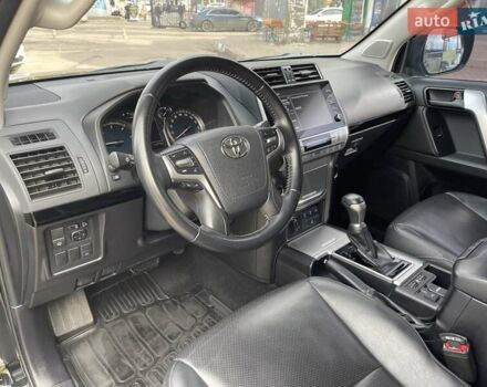 Черный Тойота Ленд Крузер Прадо, объемом двигателя 2.76 л и пробегом 117 тыс. км за 45900 $, фото 22 на Automoto.ua