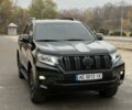 Чорний Тойота Ленд Крузер Прадо, об'ємом двигуна 2.76 л та пробігом 65 тис. км за 49000 $, фото 1 на Automoto.ua