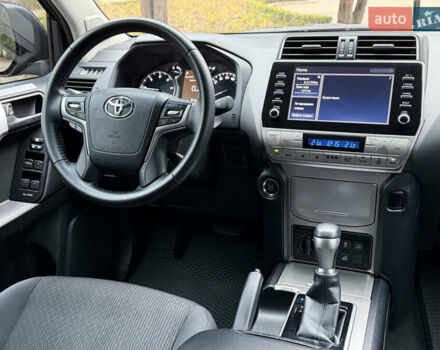 Черный Тойота Ленд Крузер Прадо, объемом двигателя 2.76 л и пробегом 59 тыс. км за 49500 $, фото 10 на Automoto.ua