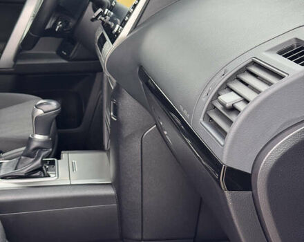 Черный Тойота Ленд Крузер Прадо, объемом двигателя 2.76 л и пробегом 21 тыс. км за 51300 $, фото 20 на Automoto.ua