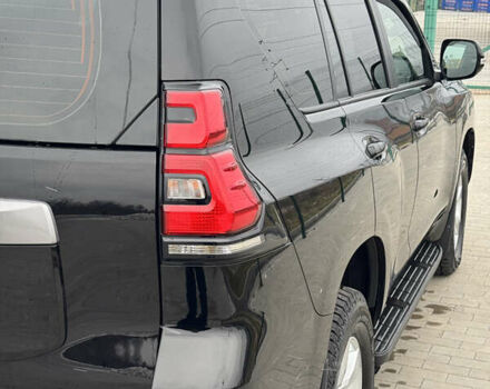 Черный Тойота Ленд Крузер Прадо, объемом двигателя 2.76 л и пробегом 21 тыс. км за 51300 $, фото 18 на Automoto.ua