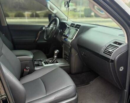 Чорний Тойота Ленд Крузер Прадо, об'ємом двигуна 2.76 л та пробігом 65 тис. км за 49000 $, фото 11 на Automoto.ua