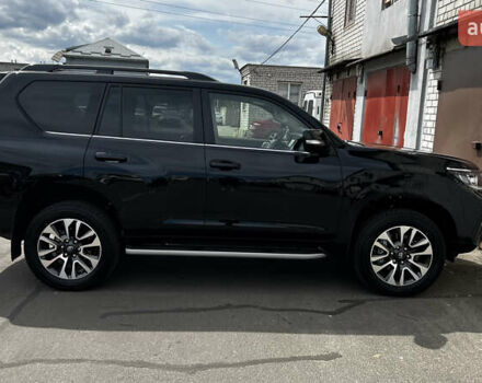 Черный Тойота Ленд Крузер Прадо, объемом двигателя 2.76 л и пробегом 39 тыс. км за 59900 $, фото 1 на Automoto.ua