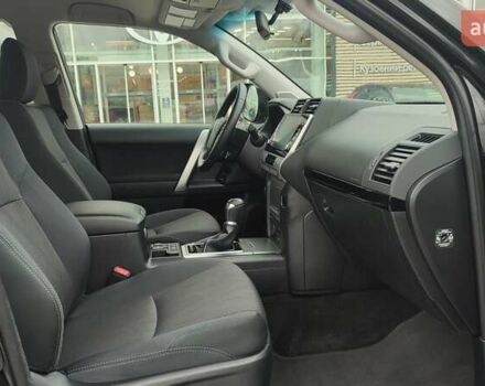 Чорний Тойота Ленд Крузер Прадо, об'ємом двигуна 2.76 л та пробігом 62 тис. км за 46643 $, фото 8 на Automoto.ua
