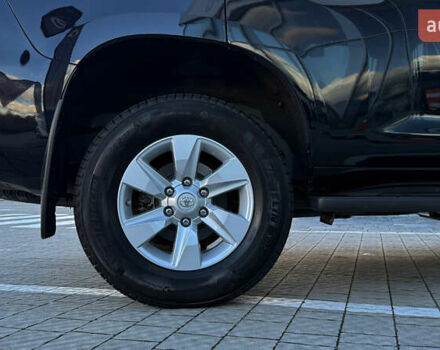 Черный Тойота Ленд Крузер Прадо, объемом двигателя 2.76 л и пробегом 41 тыс. км за 52000 $, фото 15 на Automoto.ua