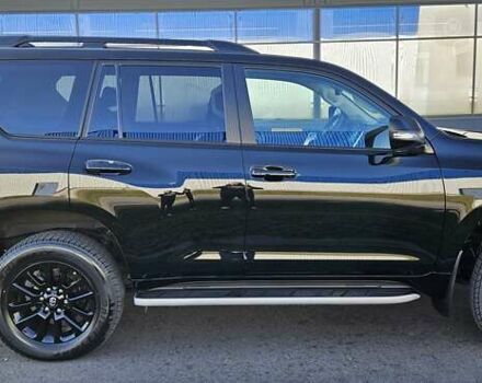 Чорний Тойота Ленд Крузер Прадо, об'ємом двигуна 2.76 л та пробігом 45 тис. км за 61000 $, фото 6 на Automoto.ua