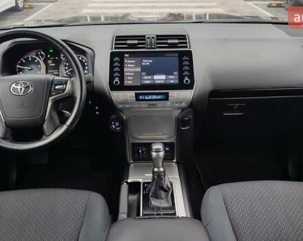 Черный Тойота Ленд Крузер Прадо, объемом двигателя 2.76 л и пробегом 84 тыс. км за 45906 $, фото 7 на Automoto.ua