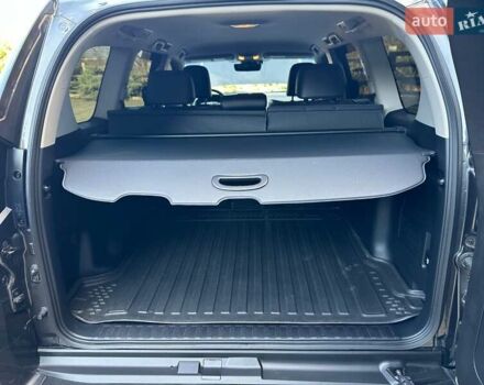 Черный Тойота Ленд Крузер Прадо, объемом двигателя 2.76 л и пробегом 72 тыс. км за 55000 $, фото 28 на Automoto.ua