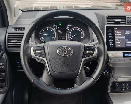 Черный Тойота Ленд Крузер Прадо, объемом двигателя 2.76 л и пробегом 84 тыс. км за 45906 $, фото 8 на Automoto.ua