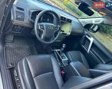 Черный Тойота Ленд Крузер Прадо, объемом двигателя 2.76 л и пробегом 72 тыс. км за 55000 $, фото 22 на Automoto.ua