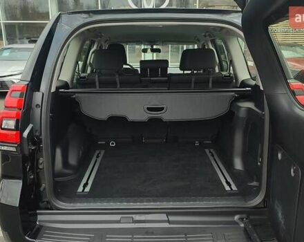 Чорний Тойота Ленд Крузер Прадо, об'ємом двигуна 2.76 л та пробігом 62 тис. км за 46643 $, фото 3 на Automoto.ua