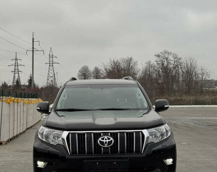 Черный Тойота Ленд Крузер Прадо, объемом двигателя 2.76 л и пробегом 21 тыс. км за 51300 $, фото 1 на Automoto.ua