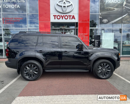 Черный Тойота Ленд Крузер Прадо, объемом двигателя 2.8 л и пробегом 34 тыс. км за 68348 $, фото 2 на Automoto.ua