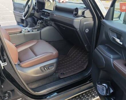 Черный Тойота Ленд Крузер Прадо, объемом двигателя 2.39 л и пробегом 26 тыс. км за 71000 $, фото 41 на Automoto.ua