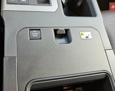 Черный Тойота Ленд Крузер Прадо, объемом двигателя 2.39 л и пробегом 26 тыс. км за 71000 $, фото 32 на Automoto.ua