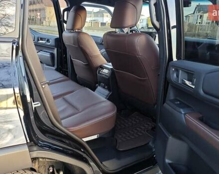 Черный Тойота Ленд Крузер Прадо, объемом двигателя 2.39 л и пробегом 26 тыс. км за 71000 $, фото 45 на Automoto.ua