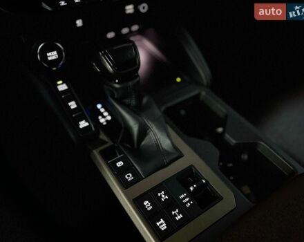 Черный Тойота Ленд Крузер Прадо, объемом двигателя 2.4 л и пробегом 50 тыс. км за 58000 $, фото 32 на Automoto.ua