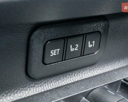 Черный Тойота Ленд Крузер Прадо, объемом двигателя 2.39 л и пробегом 14 тыс. км за 68981 $, фото 24 на Automoto.ua