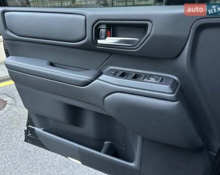 Черный Тойота Ленд Крузер Прадо, объемом двигателя 2.8 л и пробегом 9 тыс. км за 68900 $, фото 34 на Automoto.ua